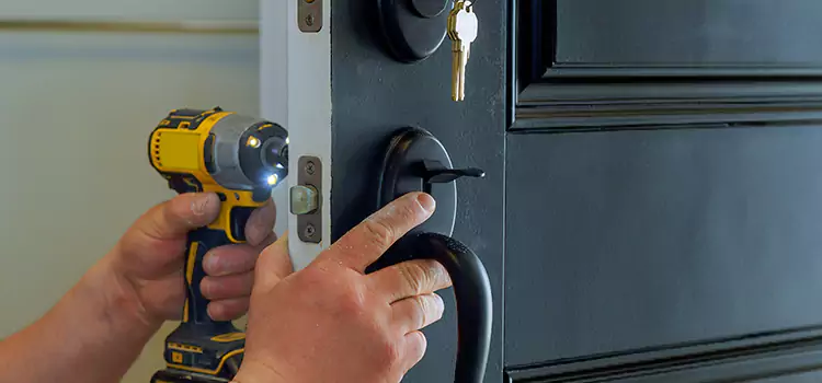 Commercial Door Lock Installation Bloomingdale