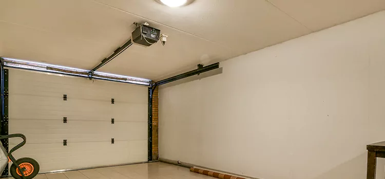 Top-Rated Garage Door Opener Installation in Bloomingdale, FL