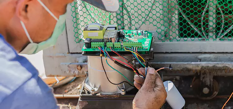 Electric Gate Motor Replacement in Bloomingdale, FL