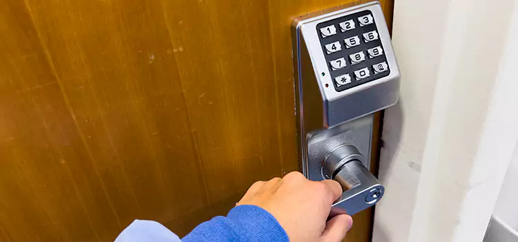 Why Choose Us for Your Keypad Lock Needs in Bloomingdale, FL?